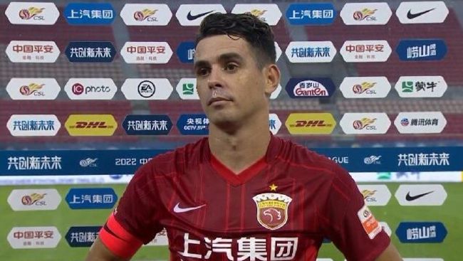 此外球员本人希望在明年签下尽可能高薪资的合约，目前他是斯图加特队内最高薪的球员，多特可能会开出700万欧年薪的合同，将他的薪水翻倍。